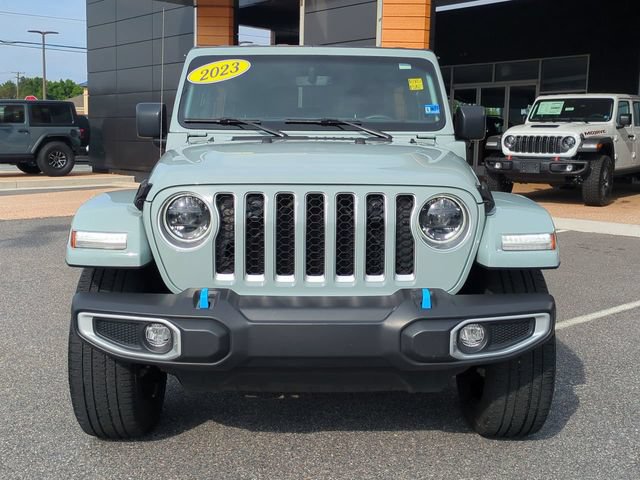 Used 2023 Jeep Wrangler Unlimited Sahara w/ Cold Weather Group AWD/4WD image 9