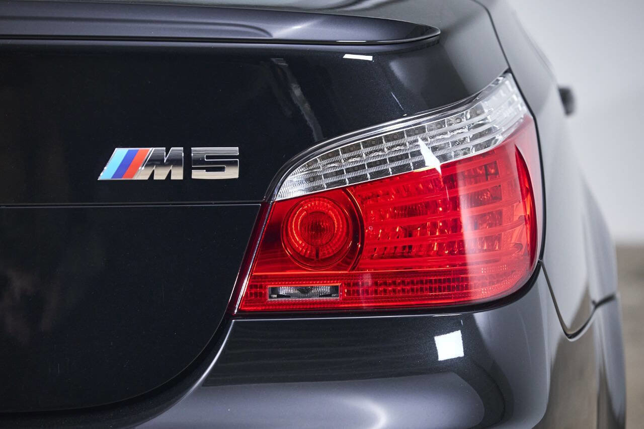 Used 2008 BMW M5 image 21