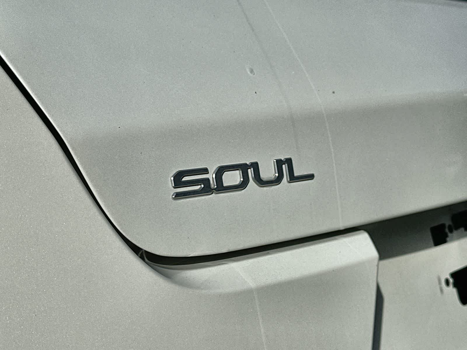 Used 2024 Kia Soul LX w/ Option Group 015 FWD image 15