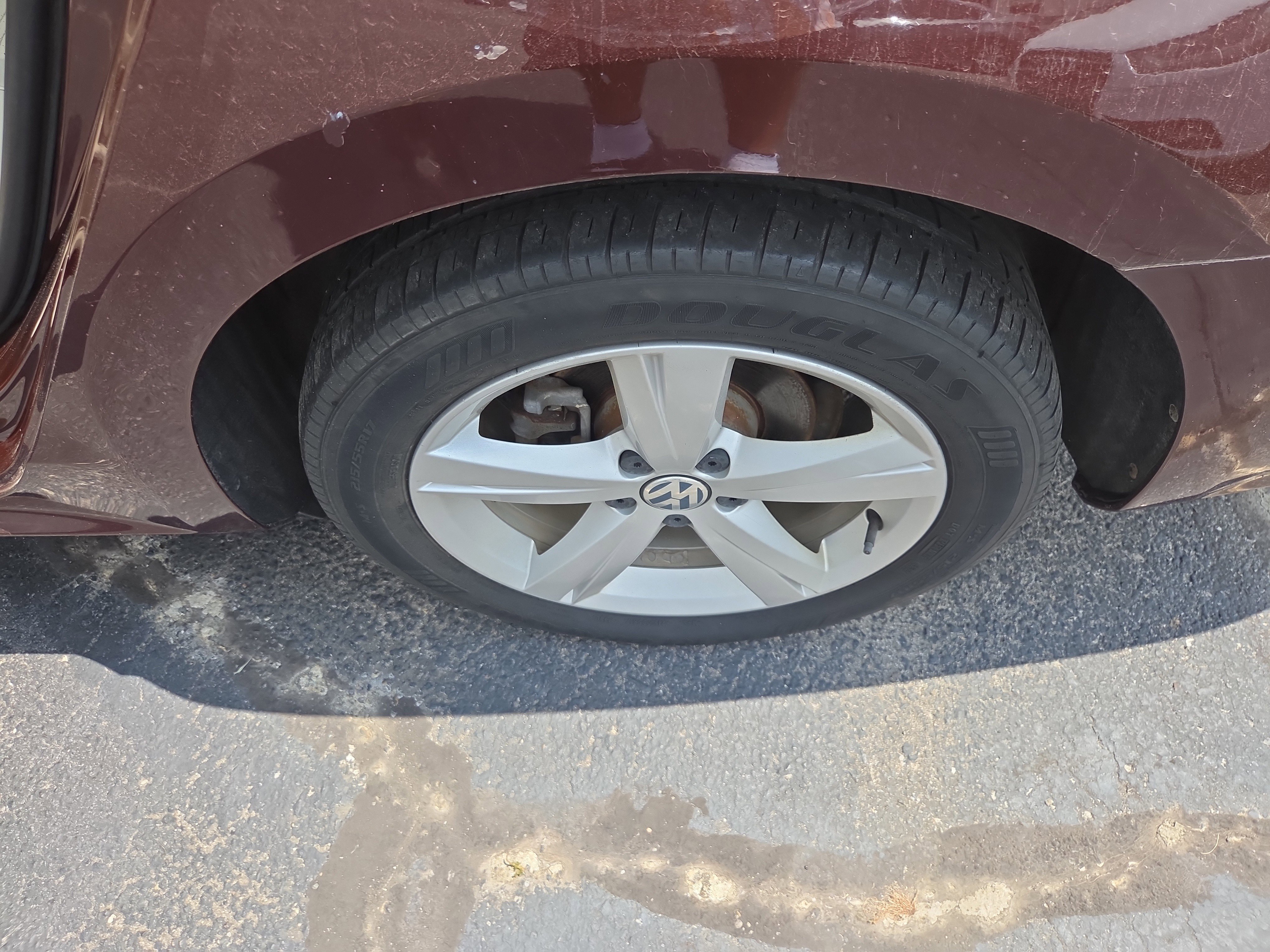 Used 2013 Volkswagen Passat TDI SE image 13