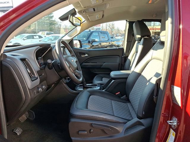 Used 2017 Chevrolet Colorado Z71 image 23