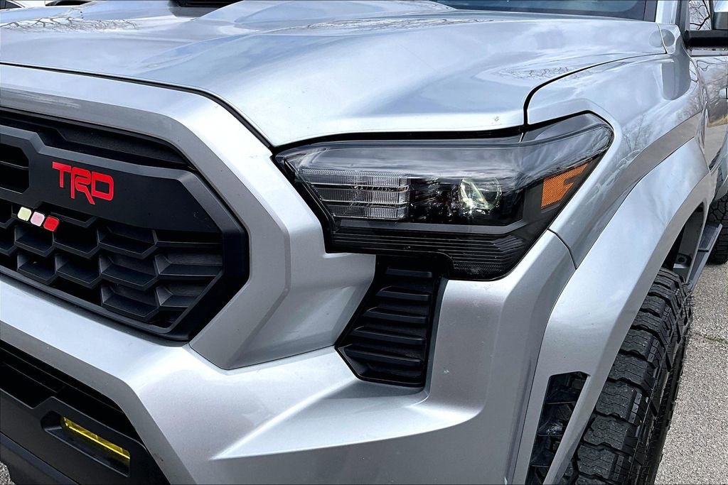 Used 2024 Toyota Tacoma TRD Sport image 40