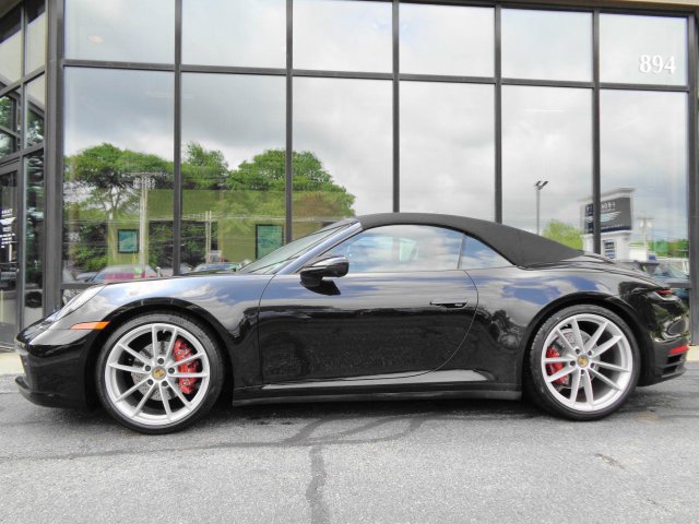 Used 2021 Porsche 911 Carrera RWD image 9