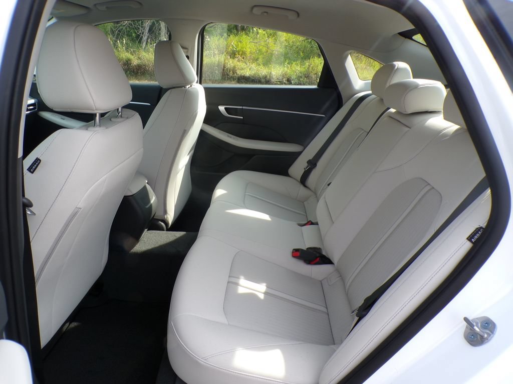 New 2026 Hyundai Sonata SEL AWD/4WD image 24