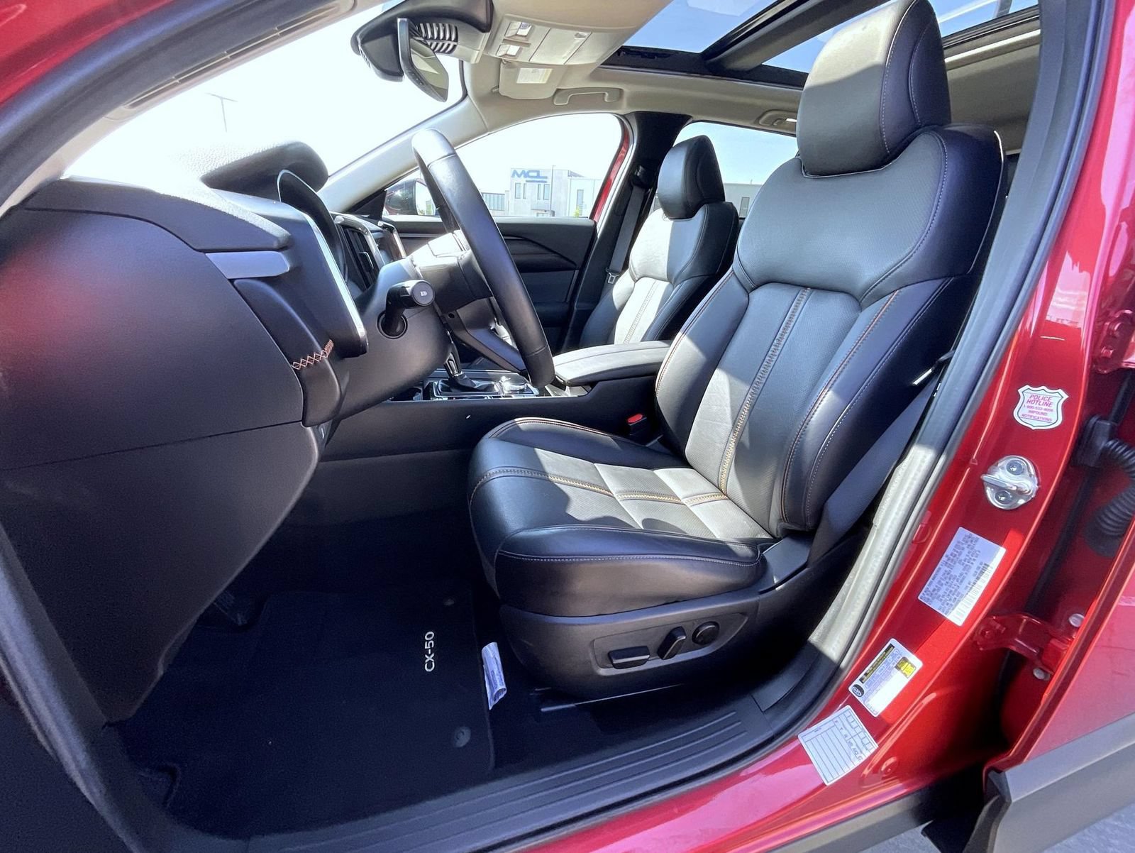 Used 2025 MAZDA CX-50 AWD 2.5 S w/ Premium Plus Pkg image 11