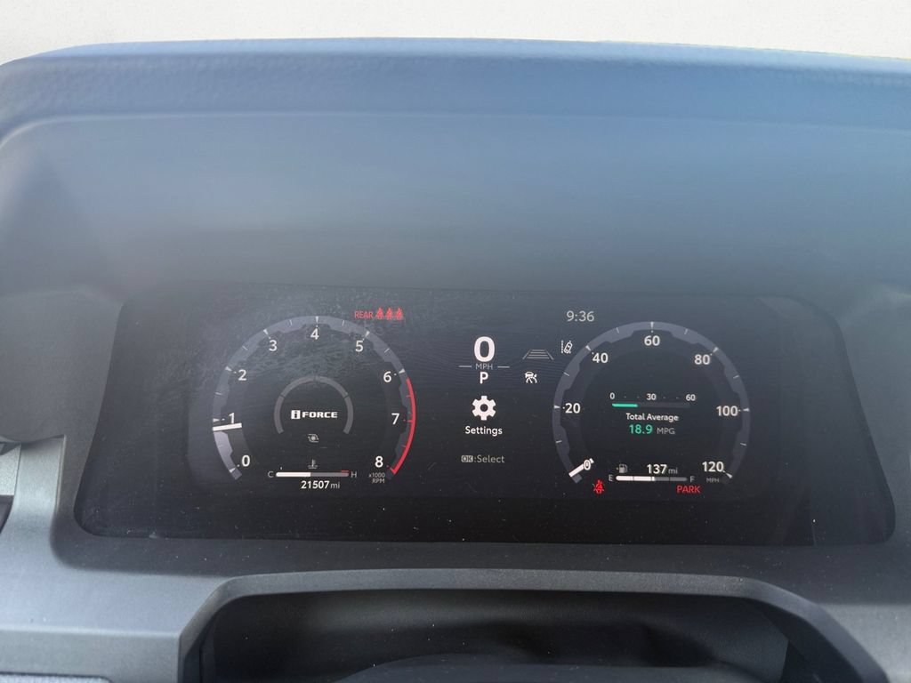 Used 2025 Toyota Tacoma TRD Off-Road AWD/4WD image 20