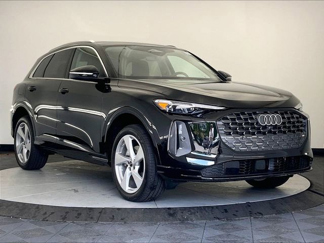 New 2025 Audi Q5 Premium Plus