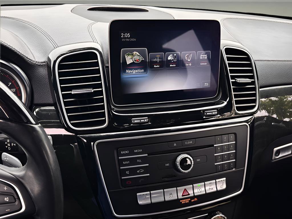 Used 2018 Mercedes-Benz GLS 450 4MATIC image 10
