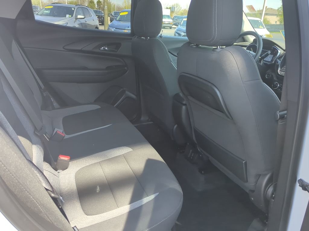 Certified 2023 Chevrolet TrailBlazer LT w/ Convenience Package FWD image 17