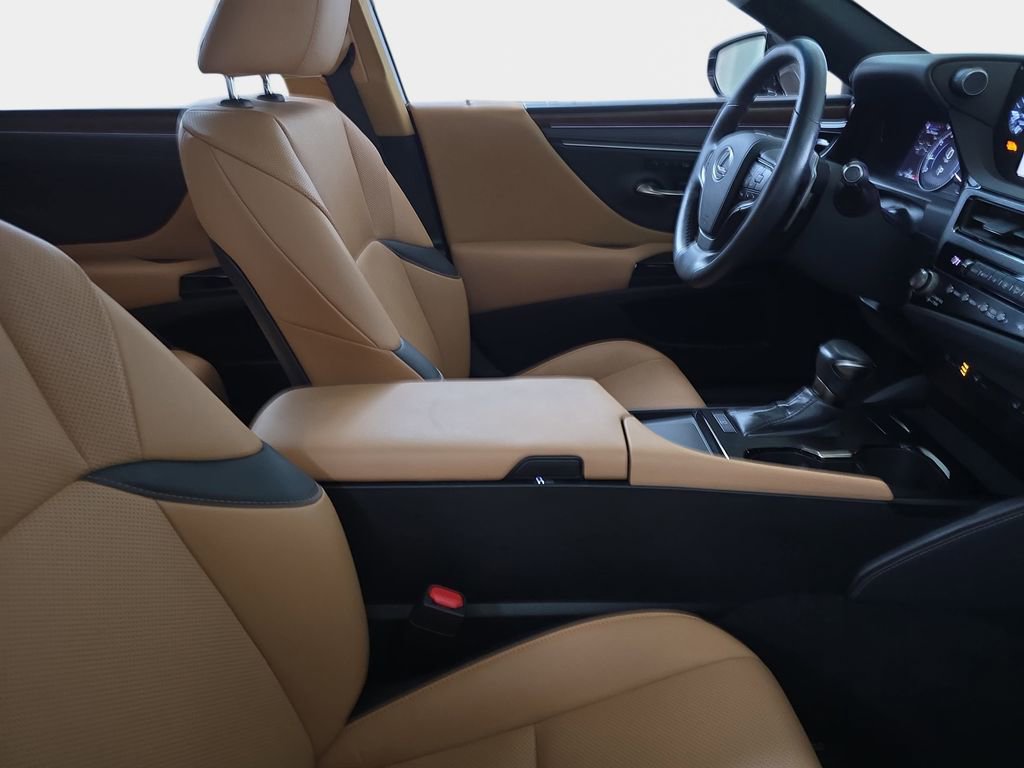 Used 2023 Lexus ES 250 w/ Premium Package AWD/4WD image 10