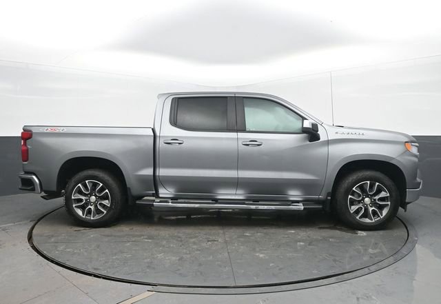 Used 2023 Chevrolet Silverado 1500 LT w/ Convenience Package II image 6