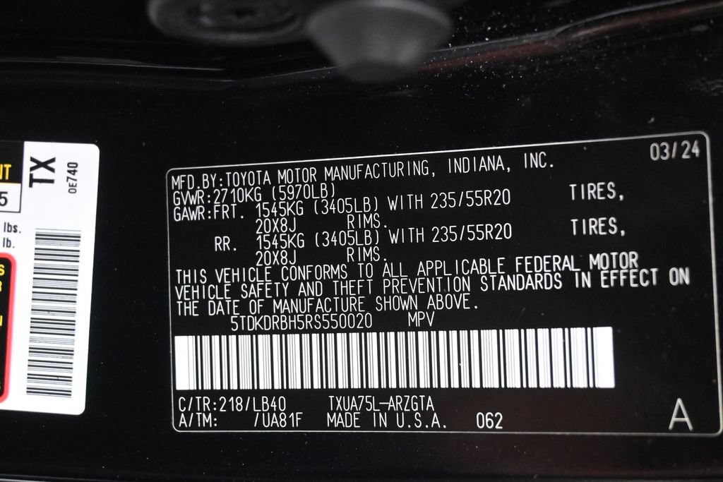 Used 2024 Toyota Highlander Limited AWD/4WD image 8