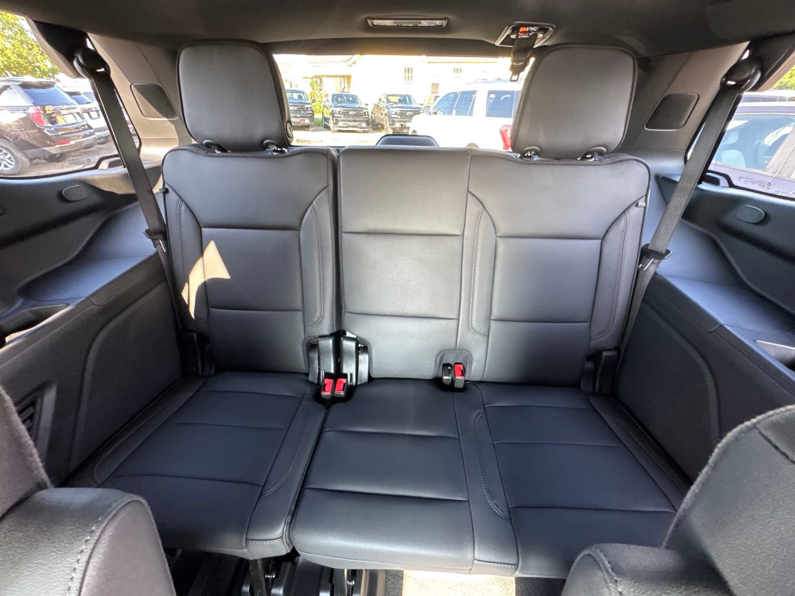 New 2026 Chevrolet Tahoe High Country AWD/4WD image 36