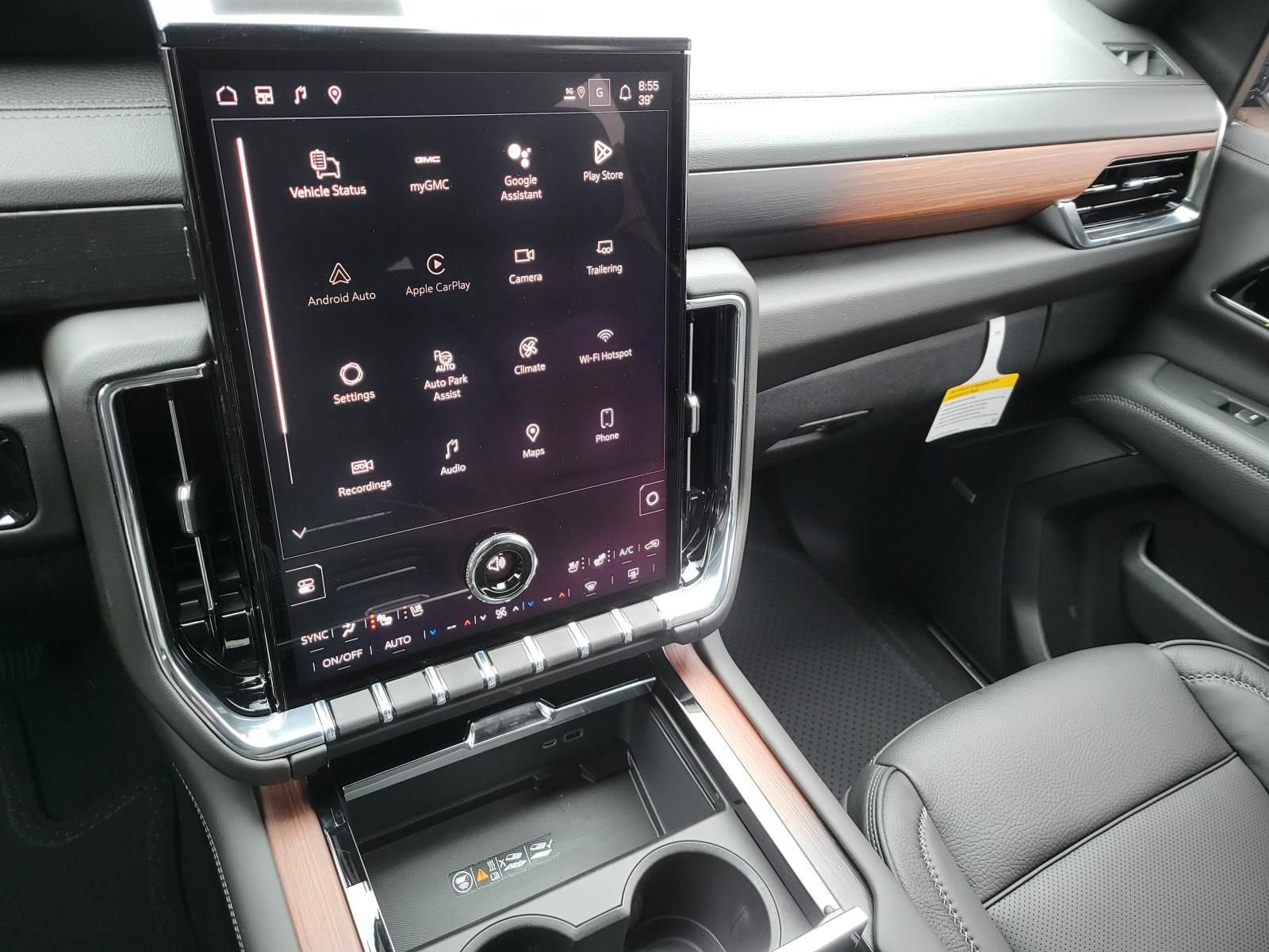 New 2026 GMC Yukon XL Denali w/ Advanced Technology Package AWD/4WD image 10