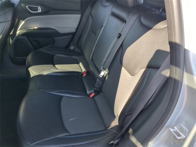 Used 2024 Jeep Compass Latitude image 19