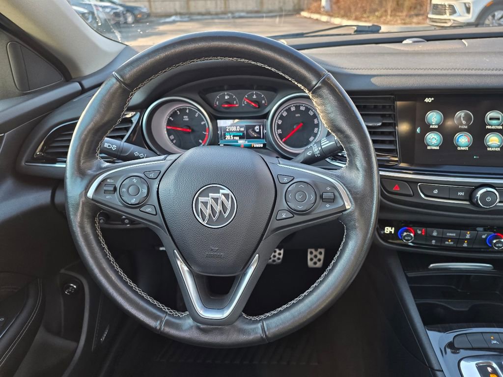 Used 2018 Buick Regal Essence w/ Driver Confidence Package #1 image 14