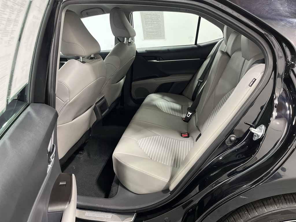 Used 2023 Toyota Camry SE AWD/4WD image 26