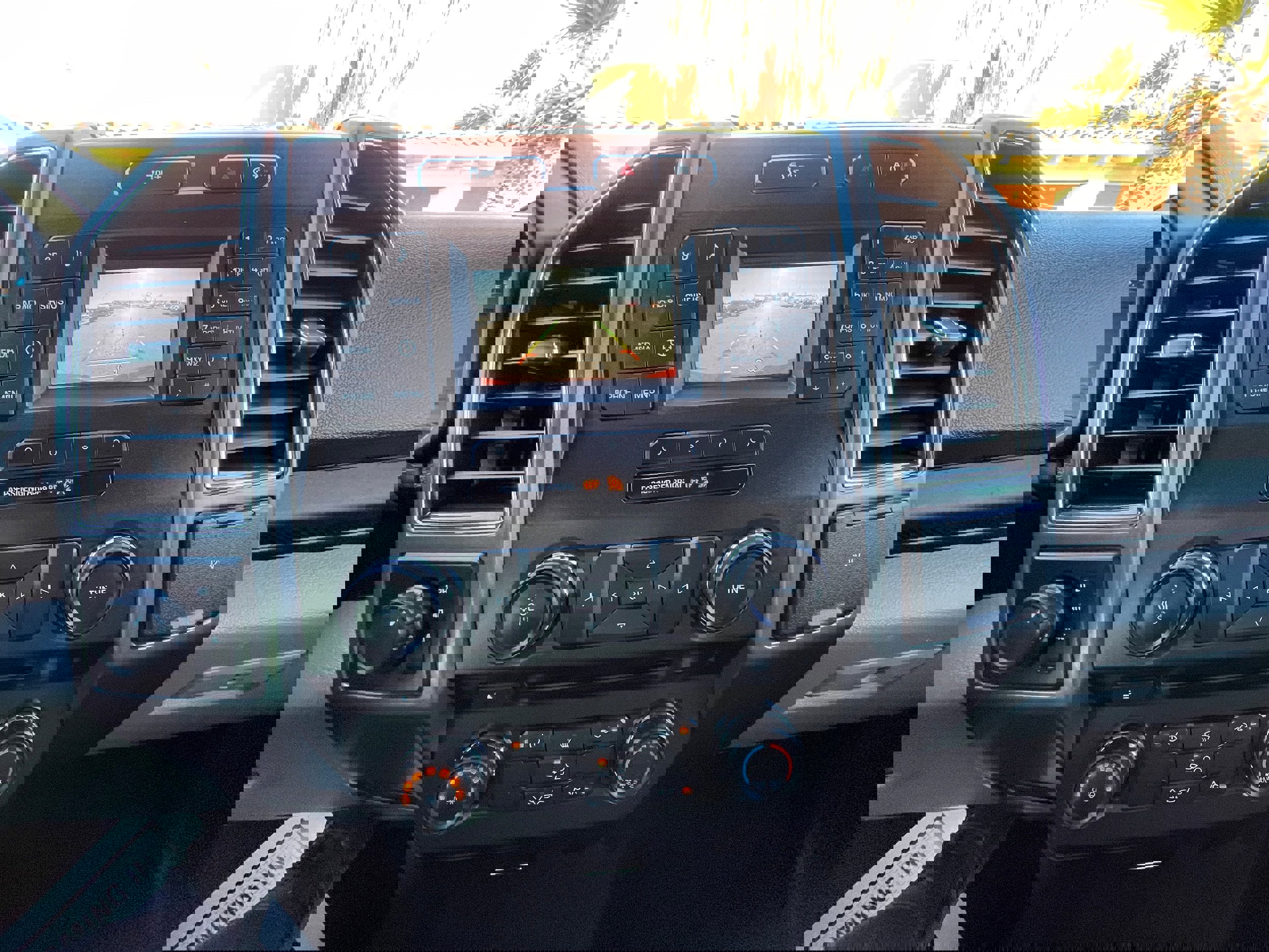 Used 2017 Ford F150 XLT image 20