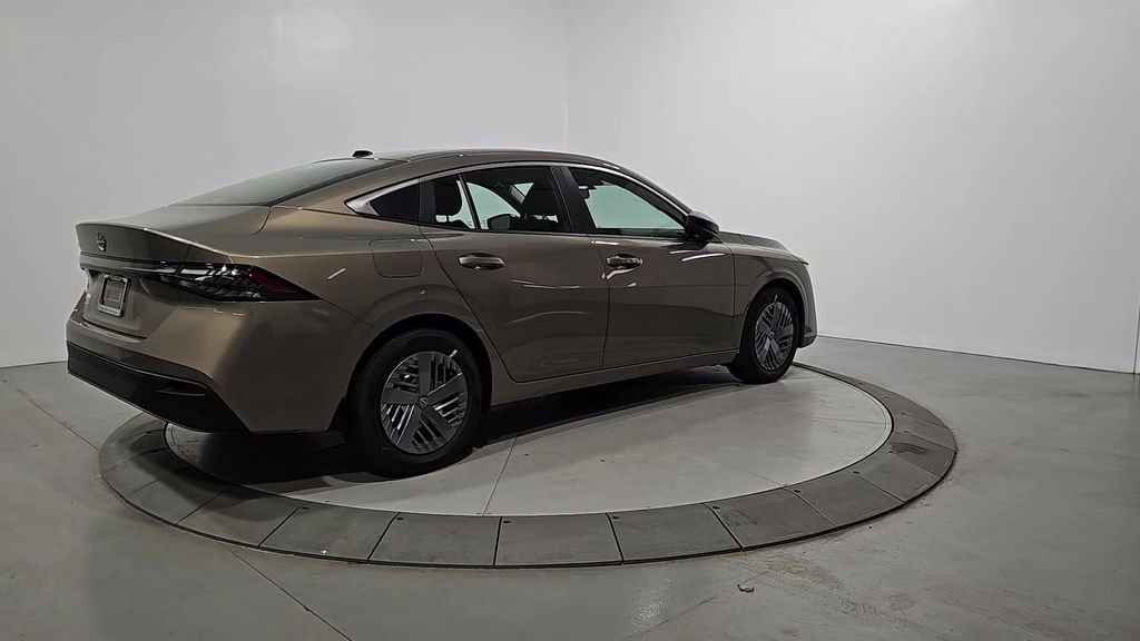 New 2026 Nissan Sentra SV image 5