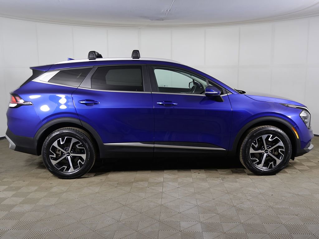 Used 2023 Kia Sportage EX AWD/4WD image 14