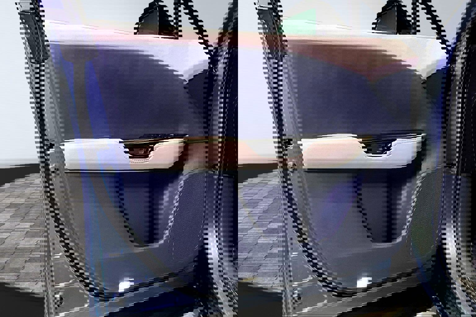 Used 2023 Lexus RZ 450e Premium w/ Technology Package image 19