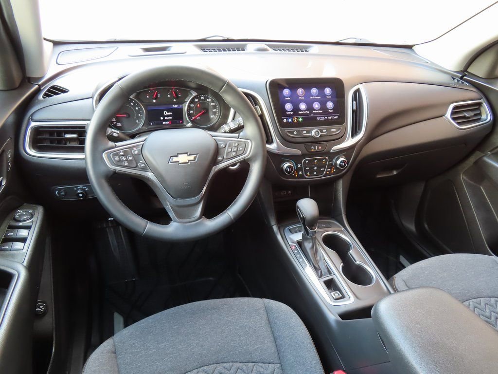 Used 2023 Chevrolet Equinox LT AWD/4WD image 4