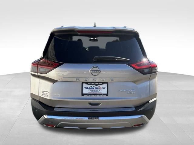 Used 2022 Nissan Rogue Platinum w/ Head-Up Display Package image 6