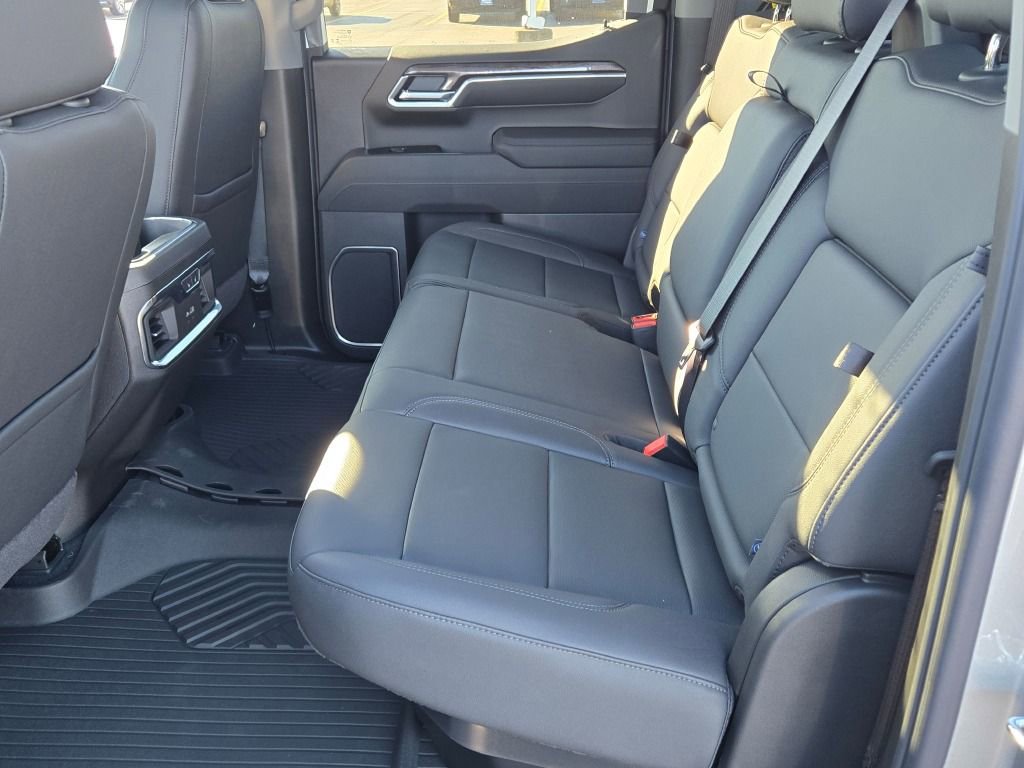 New 2026 Chevrolet Silverado 1500 LTZ w/ LTZ Premium Package image 15