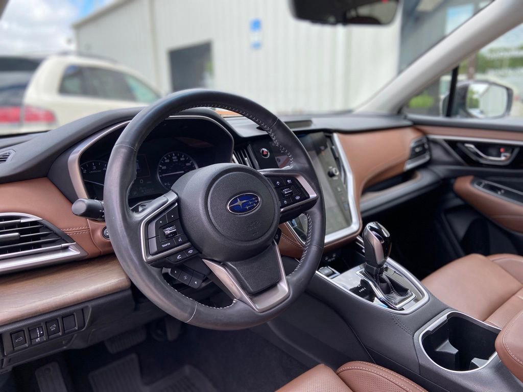 Used 2020 Subaru Outback Touring w/ Popular Package #2 AWD/4WD image 14
