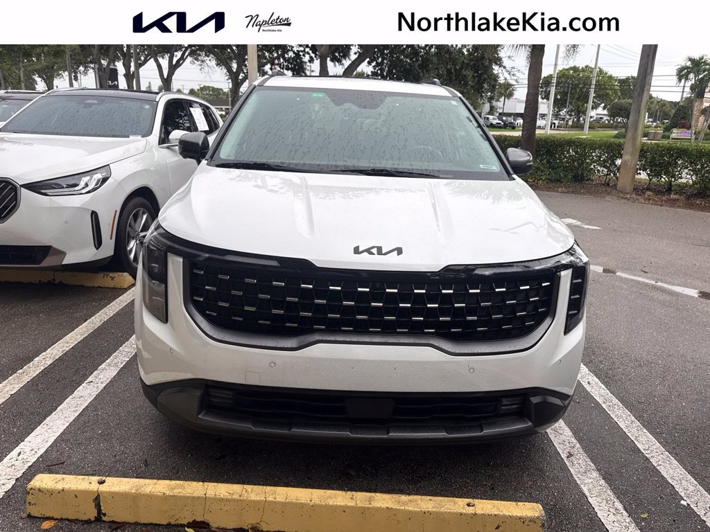 Used 2025 Kia Carnival SX w/ SX Dark Edition Package