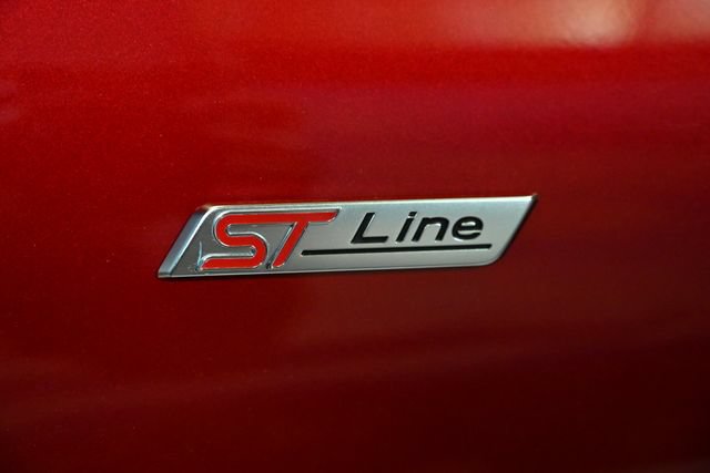 Used 2025 Ford Escape ST-Line Select AWD/4WD image 12