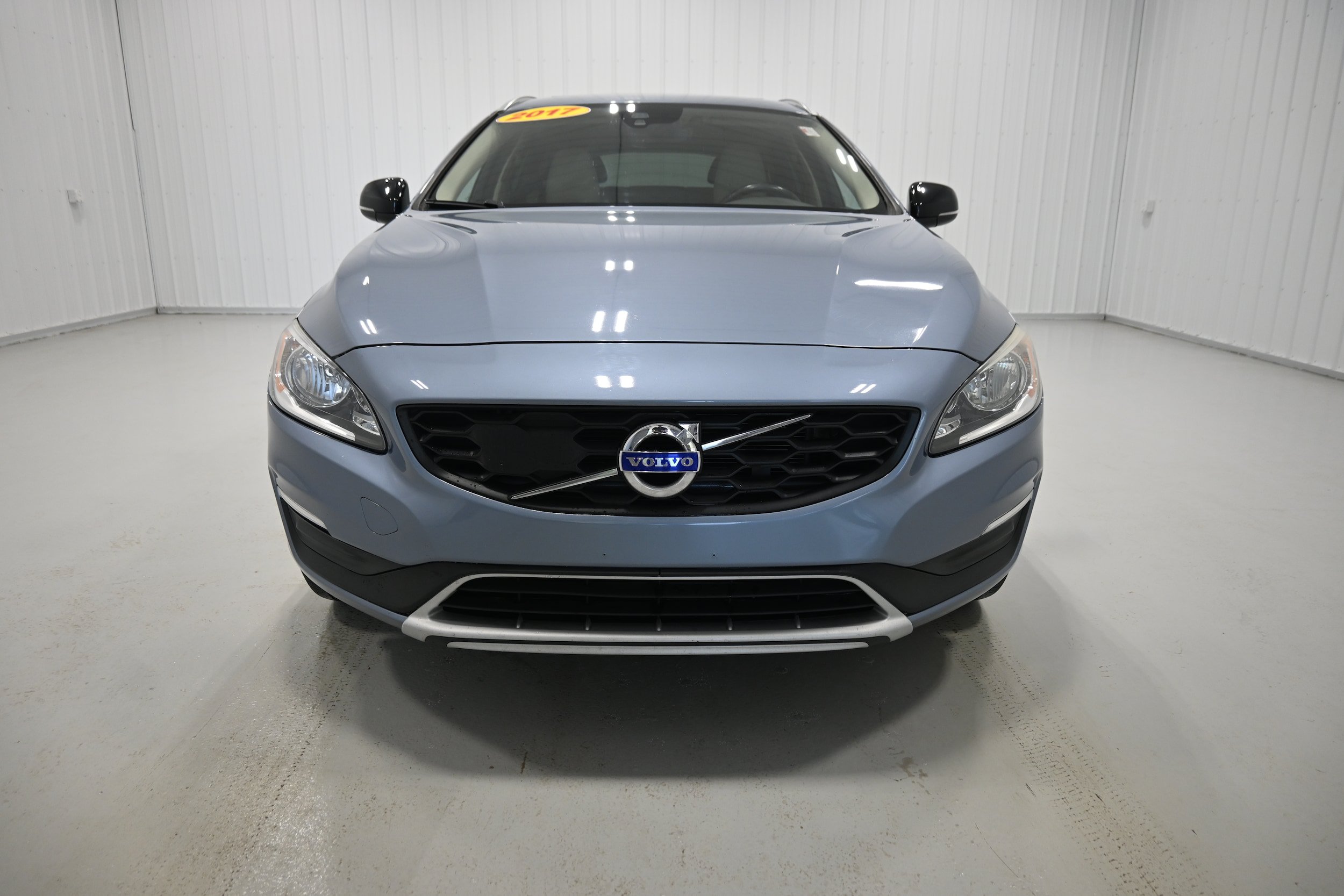Used 2017 Volvo V60 T5 Cross Country w/ Climate Package AWD/4WD image 22