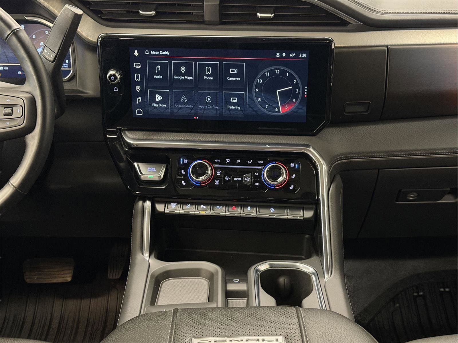 Certified 2025 GMC Sierra 3500 Denali w/ Denali Reserve Package image 42