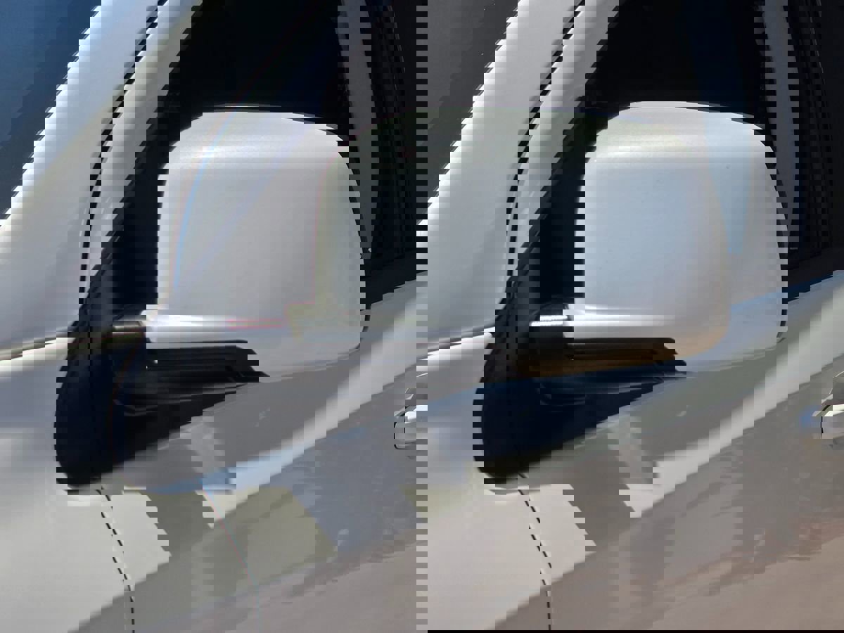 Used 2016 Dodge Journey Crossroad FWD image 9