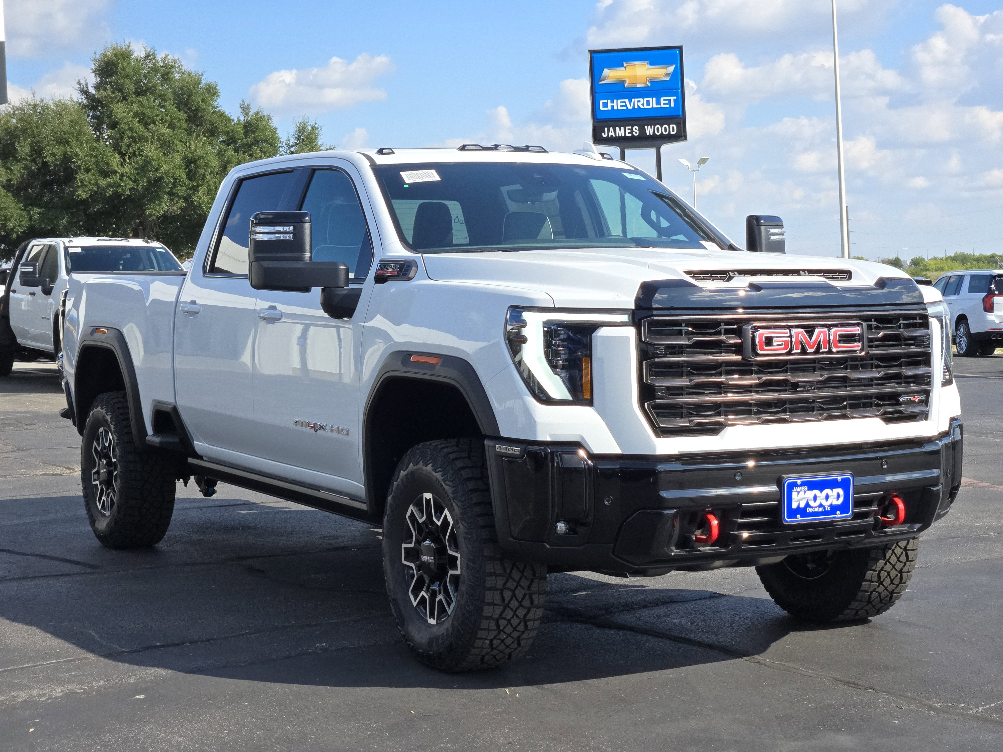 New 2026 GMC Sierra 2500 AT4X image 2