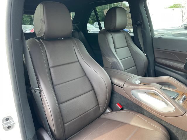 Used 2023 Mercedes-Benz GLE 350 4MATIC image 4