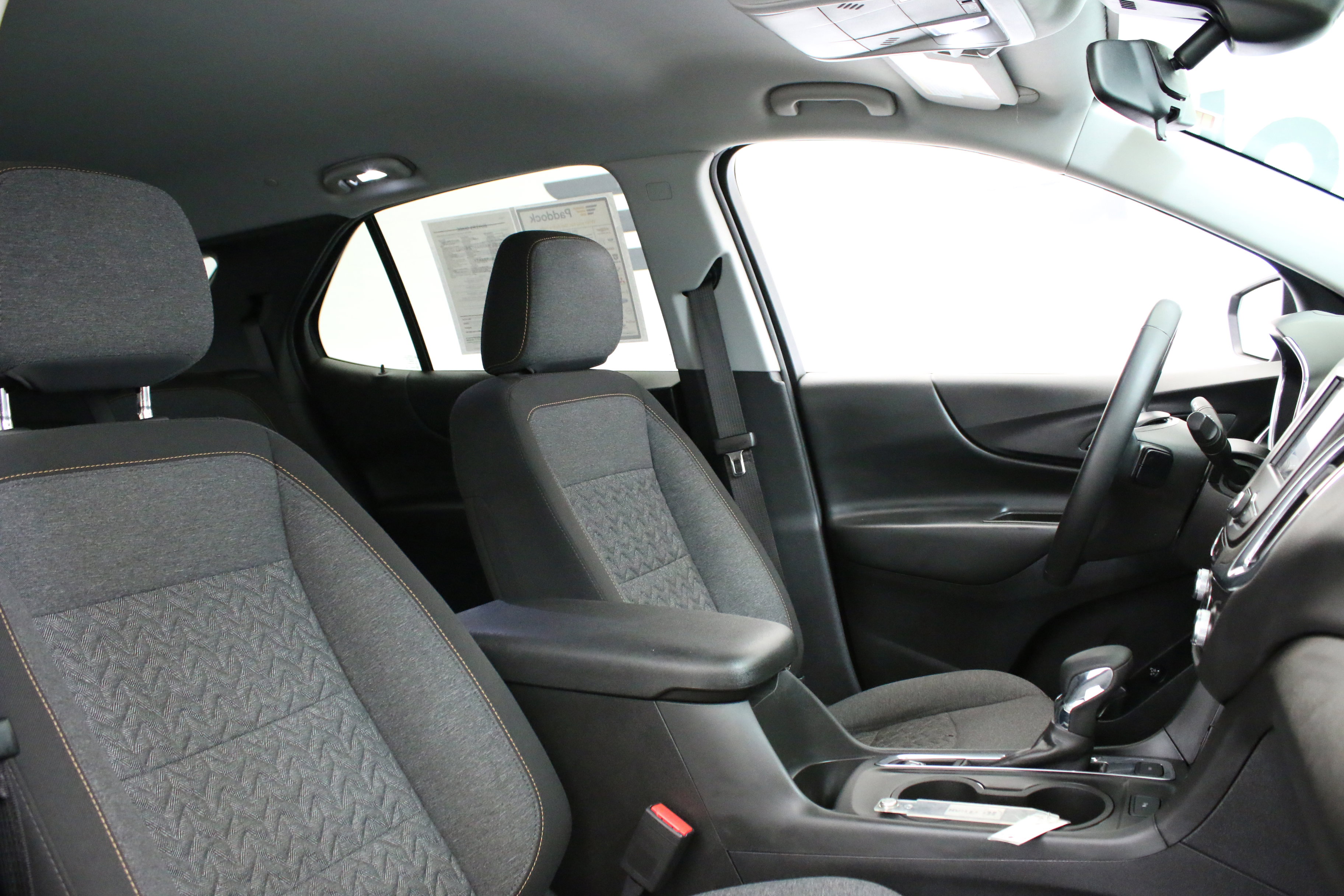 Used 2023 Chevrolet Equinox LT image 31