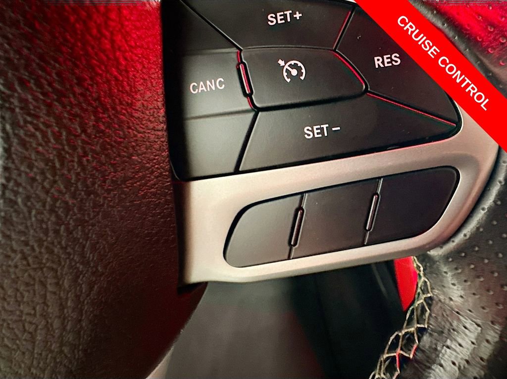 Used 2021 Dodge Challenger SRT Hellcat RWD image 34