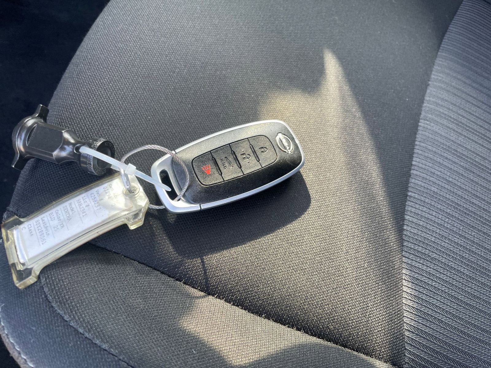 Used 2025 Nissan Sentra SV image 21