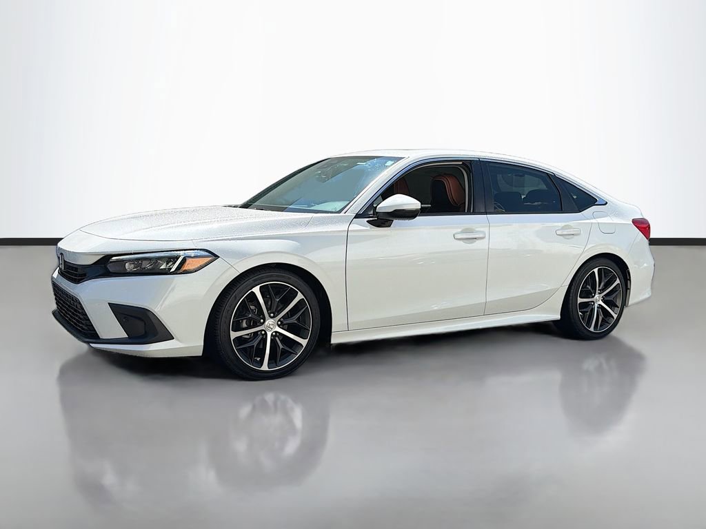 Used 2024 Honda Civic Touring image 2