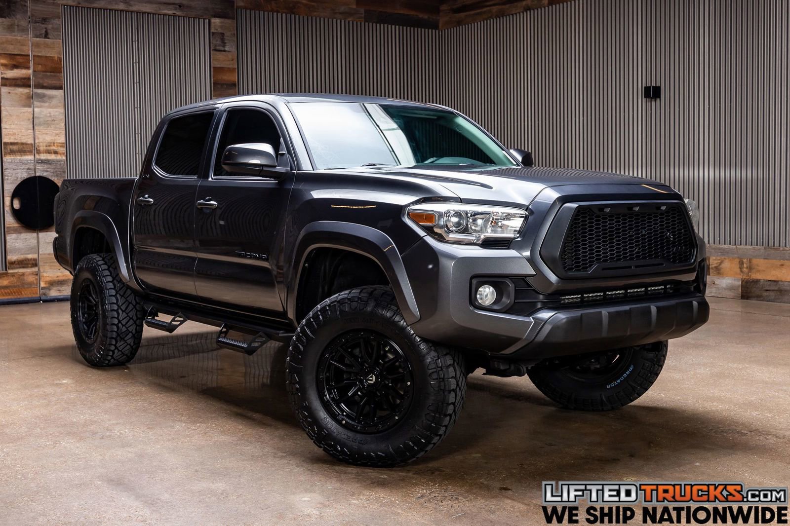 Used 2018 Toyota Tacoma SR5 AWD/4WD video 1