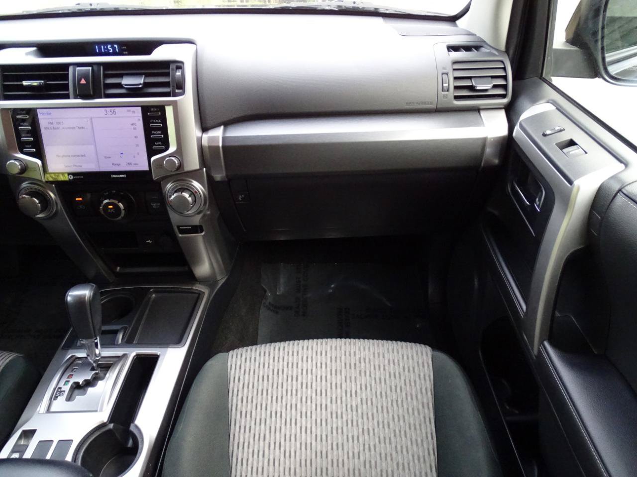 Used 2024 Toyota 4Runner SR5 RWD image 31