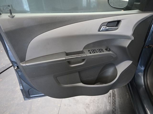 Used 2012 Chevrolet Sonic LT image 17