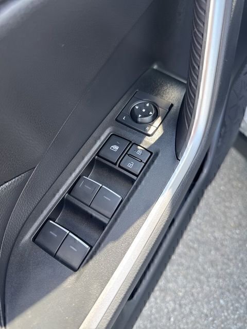 Certified 2025 Toyota RAV4 XLE w/ Convenience Package image 21
