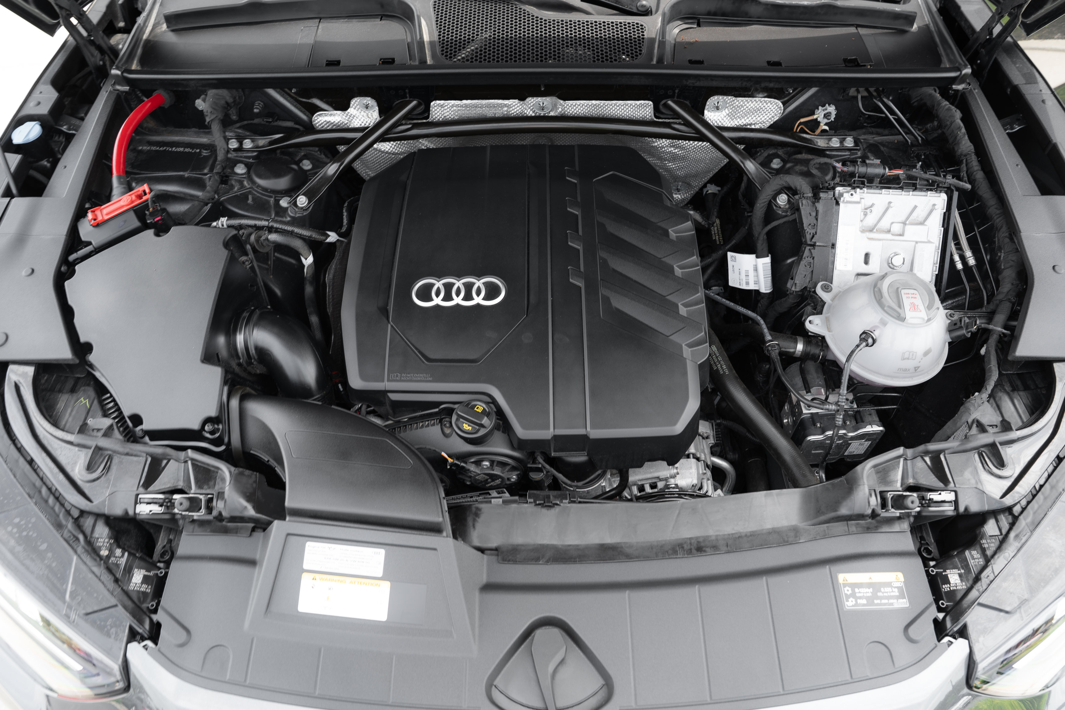Certified 2025 Audi Q5 2.0T Premium w/ Convenience Plus Package AWD/4WD image 31