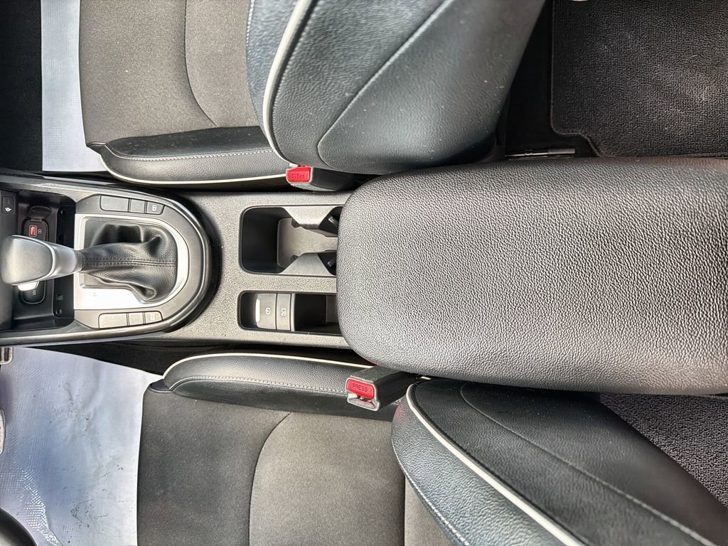 Used 2022 Kia Forte GT-Line w/ GT-Line Premium Package FWD image 32