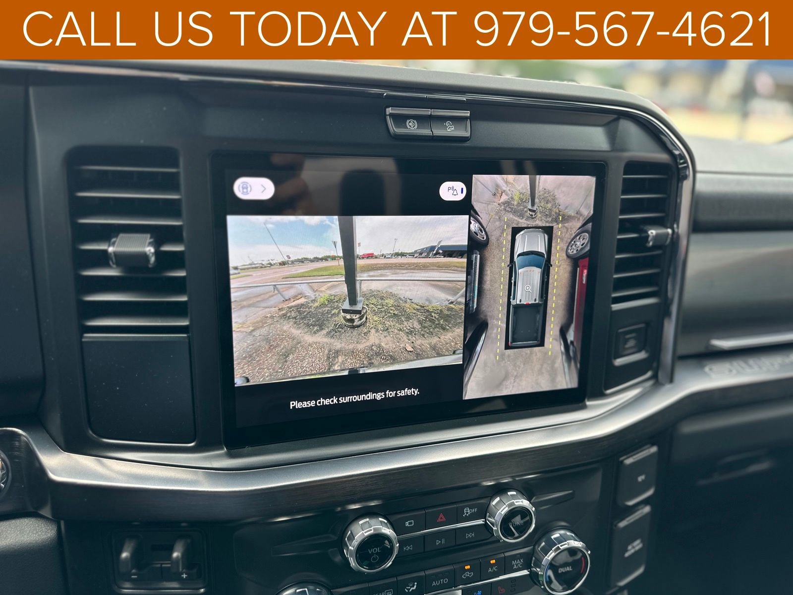 New 2025 Ford F250 Lariat w/ FX4 Off-Road Package image 6