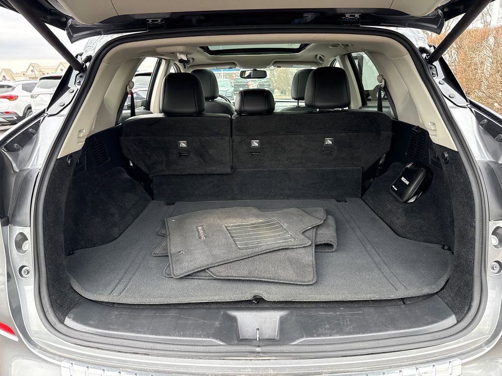 Used 2018 Nissan Murano Platinum w/ Cargo Package image 35