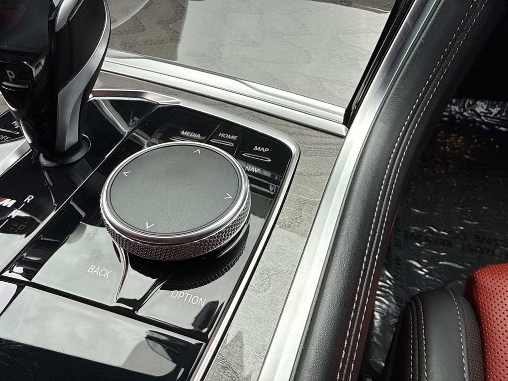 Used 2019 BMW M850i xDrive Coupe w/ Comfort Seating Package image 30