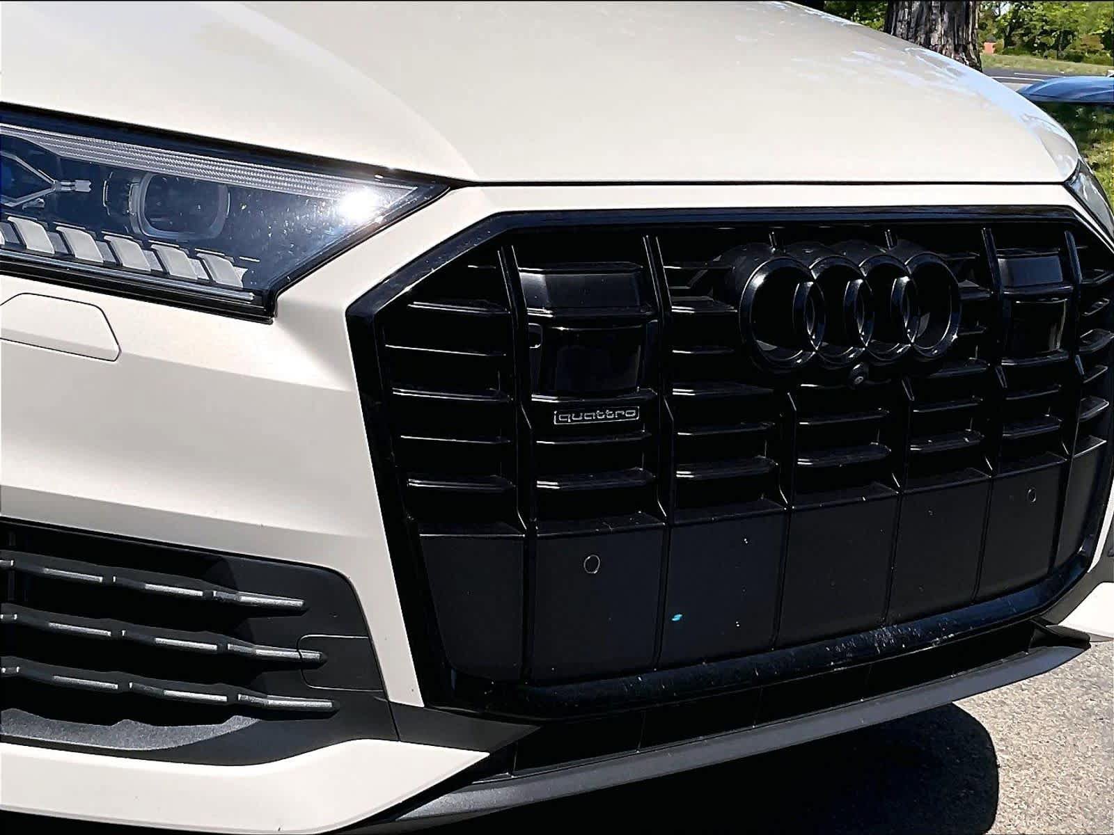 Used 2021 Audi Q7 3.0T Prestige w/ Prestige Package AWD/4WD image 32